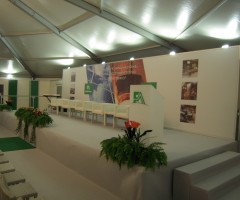 Noleggio palco per evento aziendale