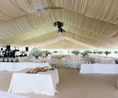 Tendostruttura mt 20 con controsoffitto per matrimonio