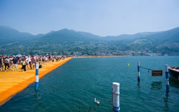 Floating Piers